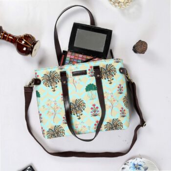 Garden Design Tote Bag With Compartments